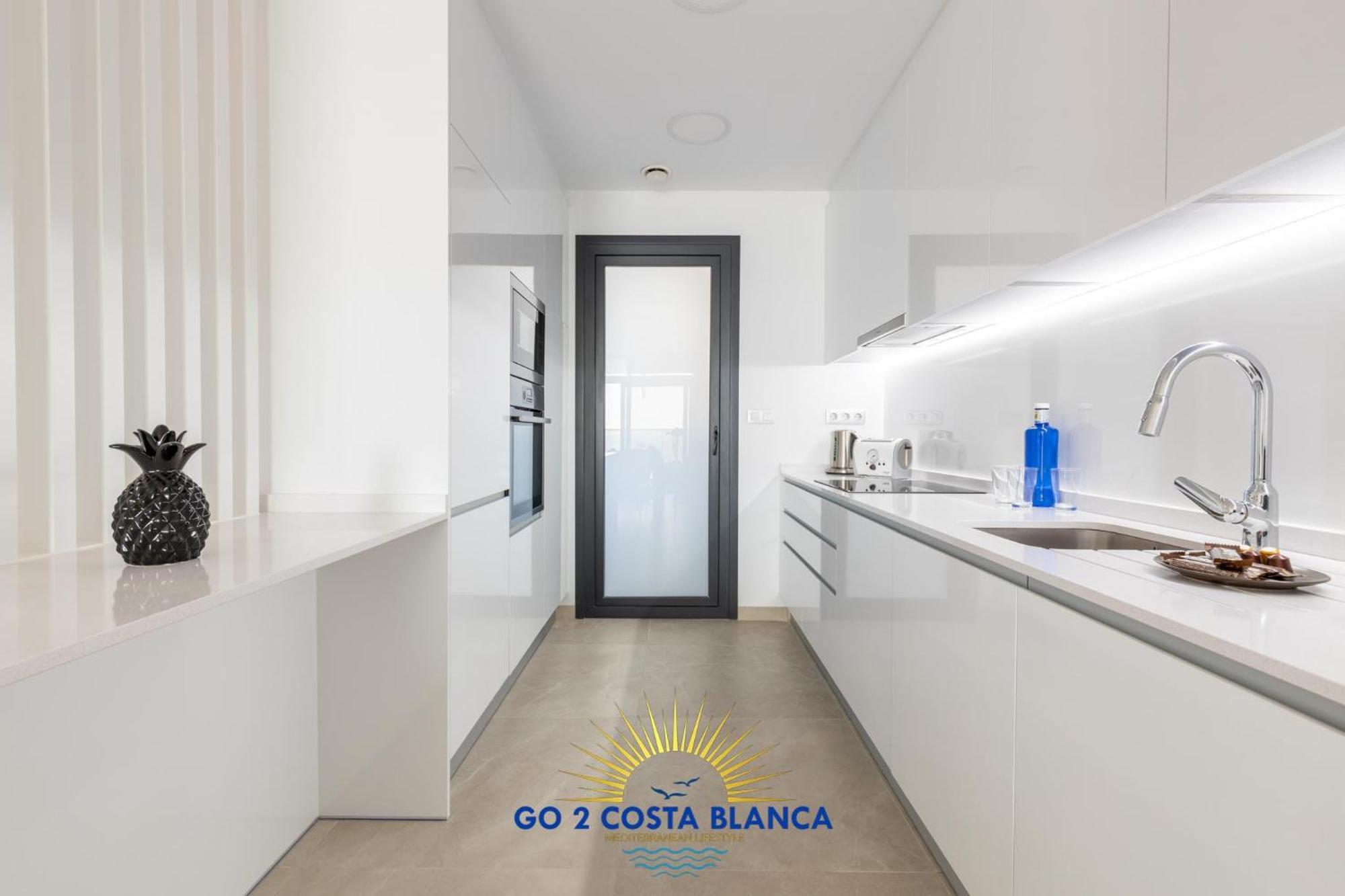 Sunset Cliffs Deluxe Apartment Benidorm Exterior photo